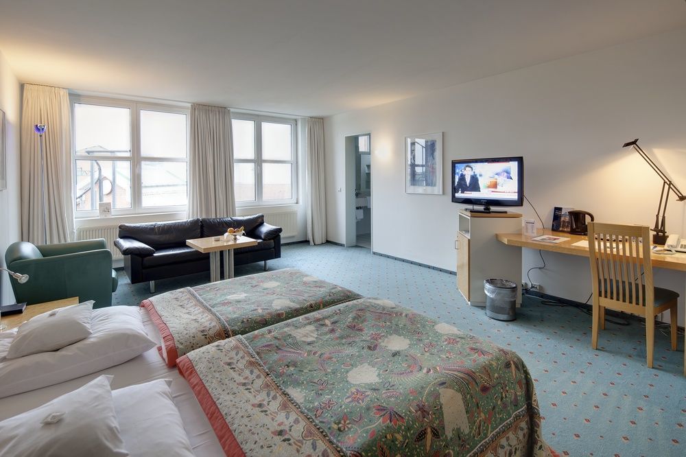 Hotel Alte Werft بابينبورغ المظهر الخارجي الصورة